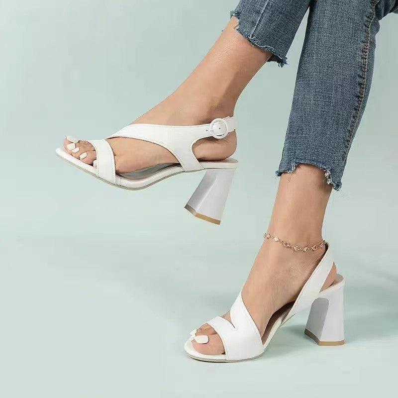 Sandali Ortopediche Aggraziate dal Look Moderno
