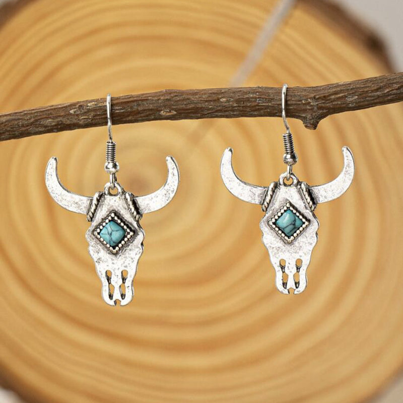 Orecchino artigianale delicato