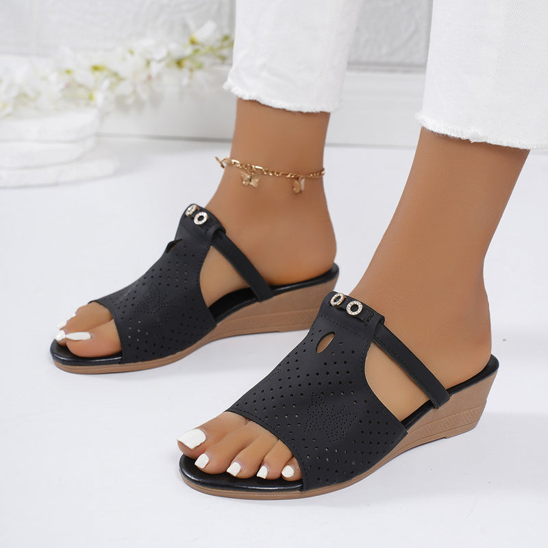 Scarpe Ortopediche Aggraziate dal Look Moderno
