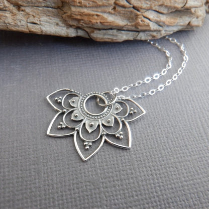 Collana romantico per momenti speciali