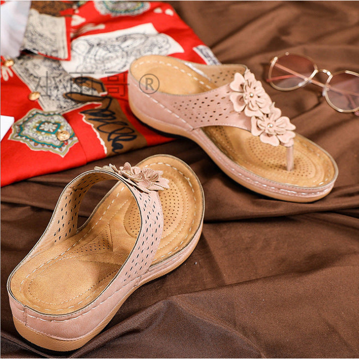 Sandali Ortopediche Aggraziate dal Look Moderno
