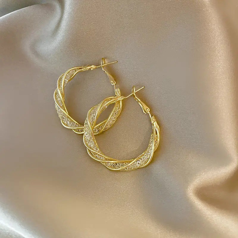 Orecchino classico dal fascino senza tempo