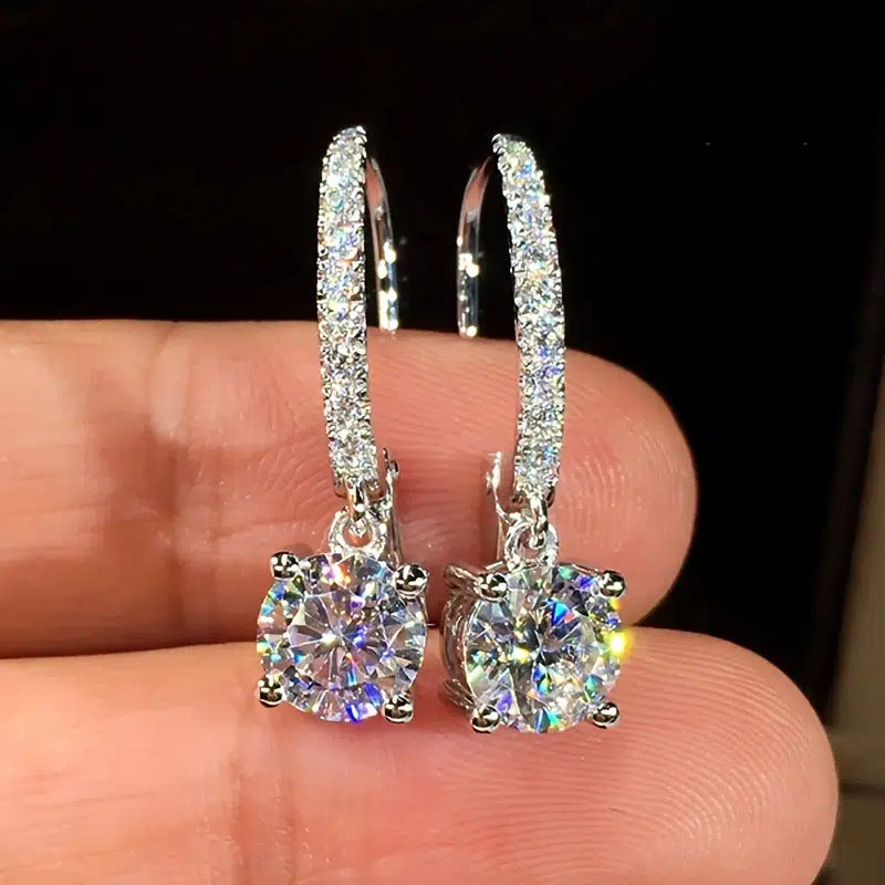 Orecchino bellissimo con stile unico