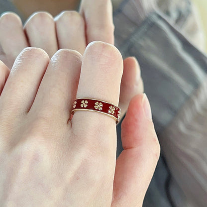 Anello affascinante per ogni occasione