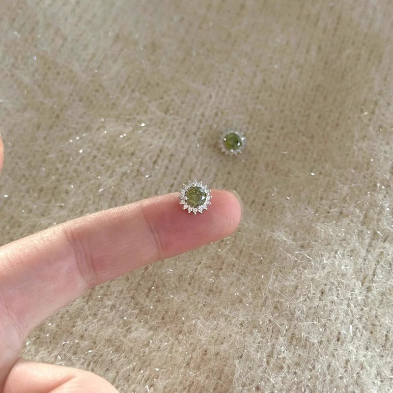 Orecchino stupendo per uso quotidiano