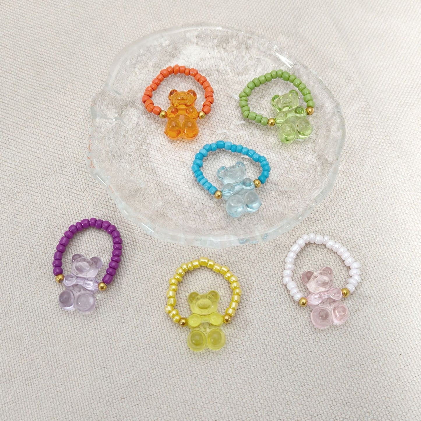 Anello bellissimo con stile unico