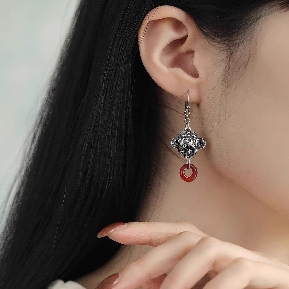 Argento Orecchino classico dal fascino senza tempo