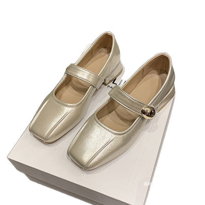 Scarpe Ortopediche Aggraziate dal Look Moderno