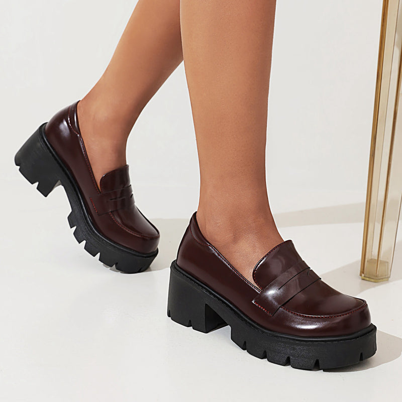 Scarpe Ortopediche Classiche con Stile Senza Tempo