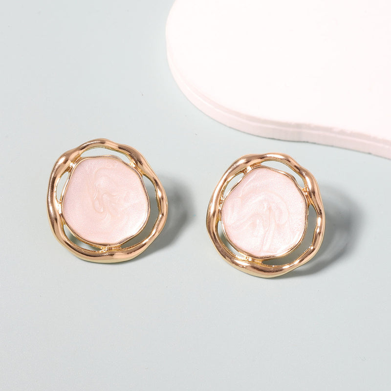 Orecchino romantico per momenti speciali