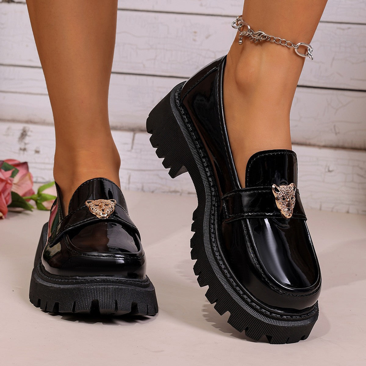 Scarpe Ortopediche Eleganti per Ogni Passo