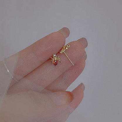 Orecchino vintage fatto a mano