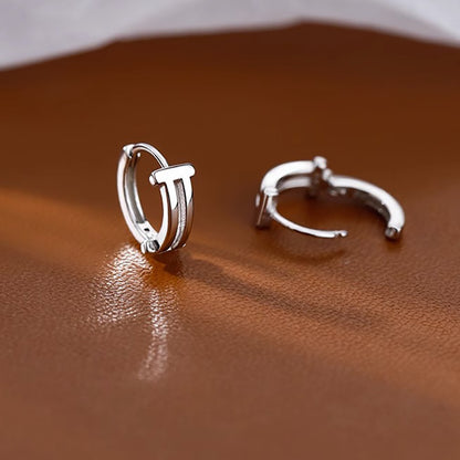 Orecchino artigianale delicato