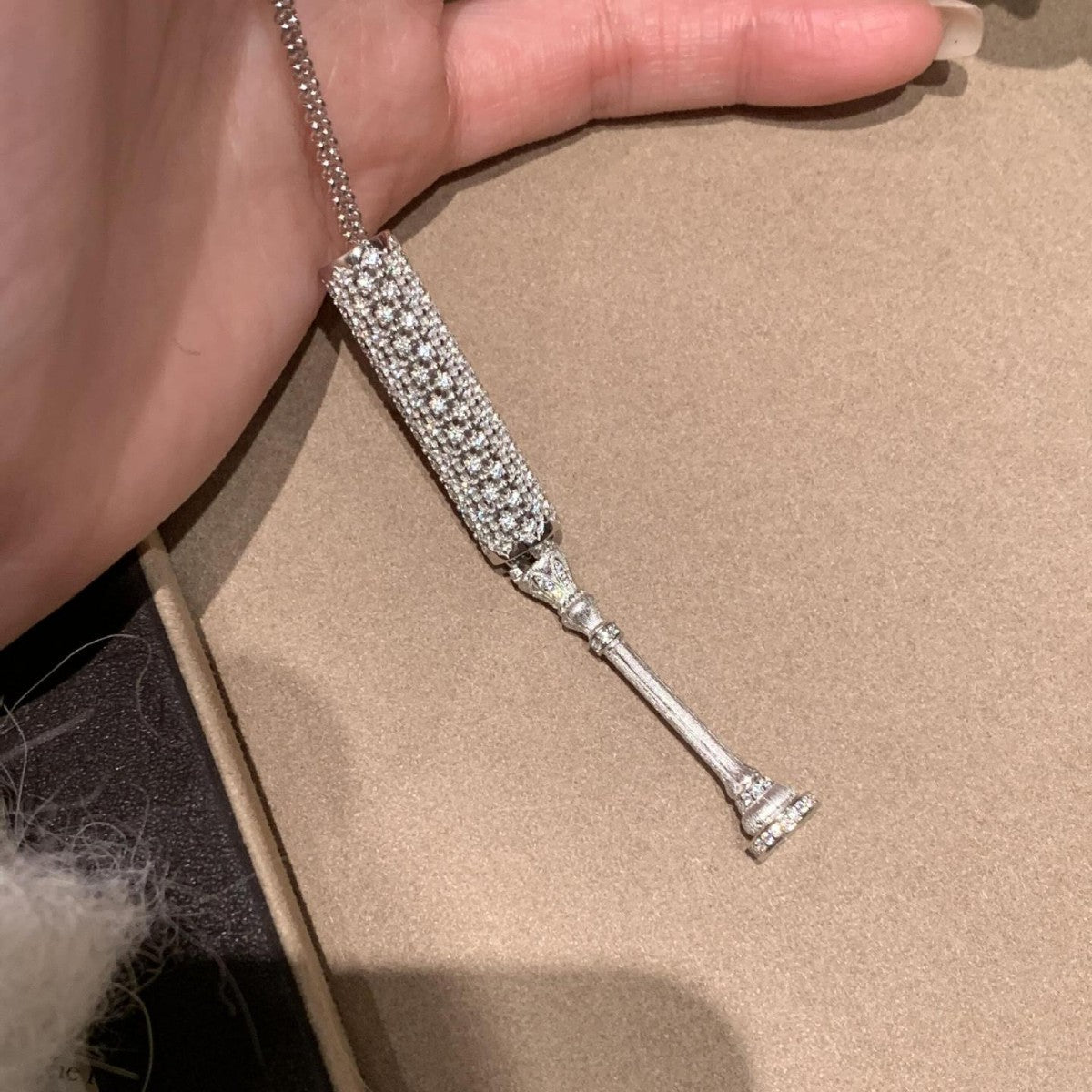 Gioiello elegante per ogni occasione