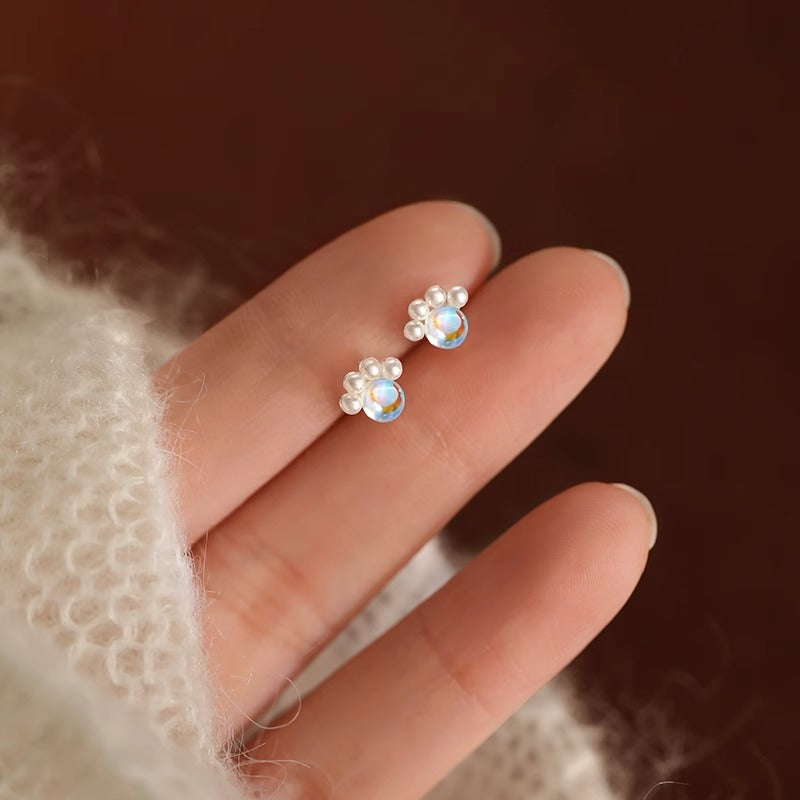 Perla Orecchino artigianale delicato