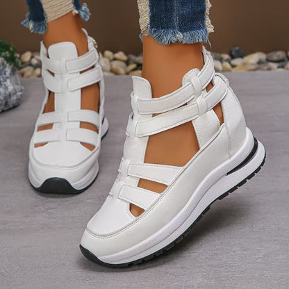 Sneakers Ortopediche Aggraziate dal Look Moderno