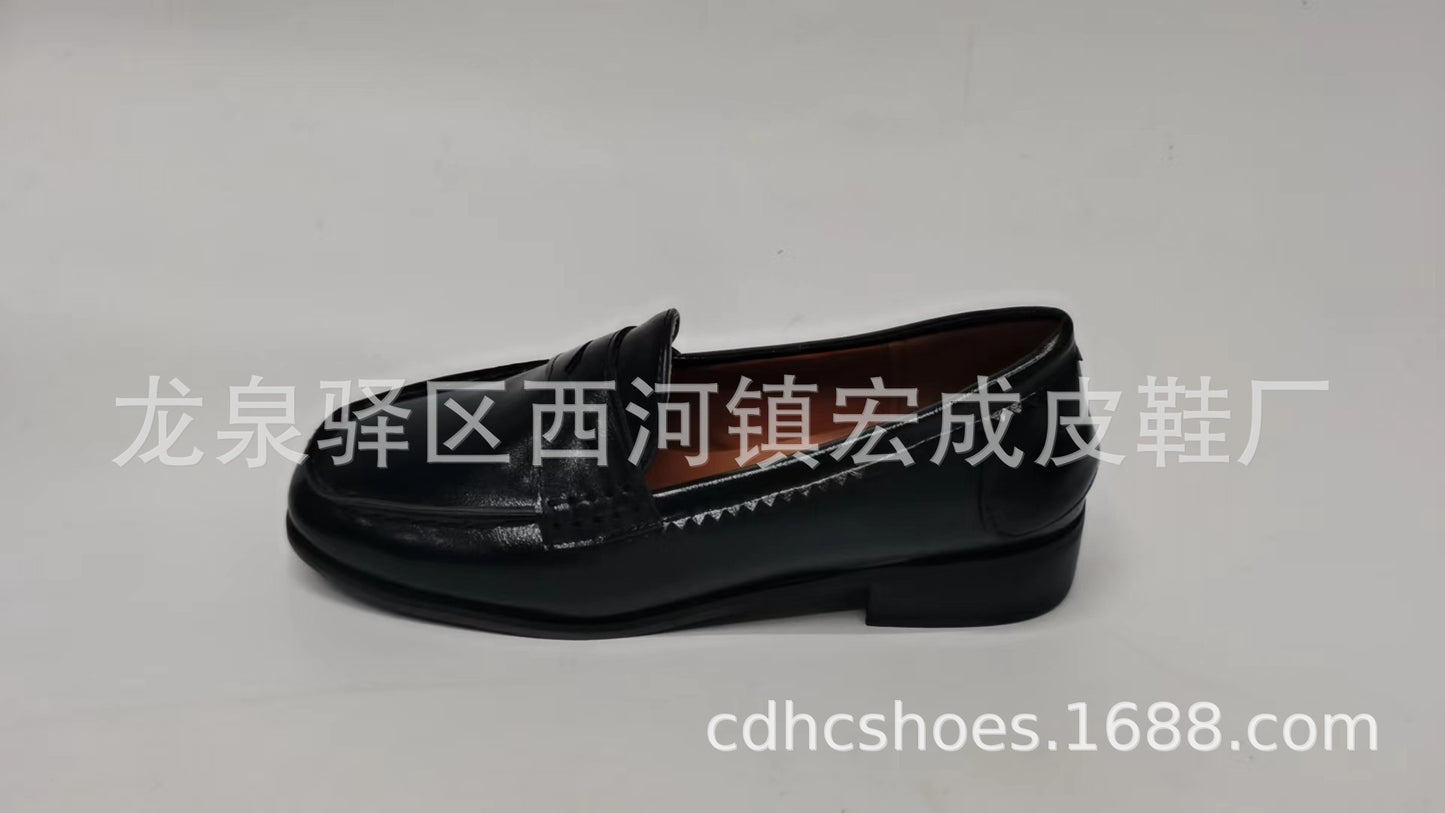 Scarpe Ortopediche Aggraziate dal Look Moderno