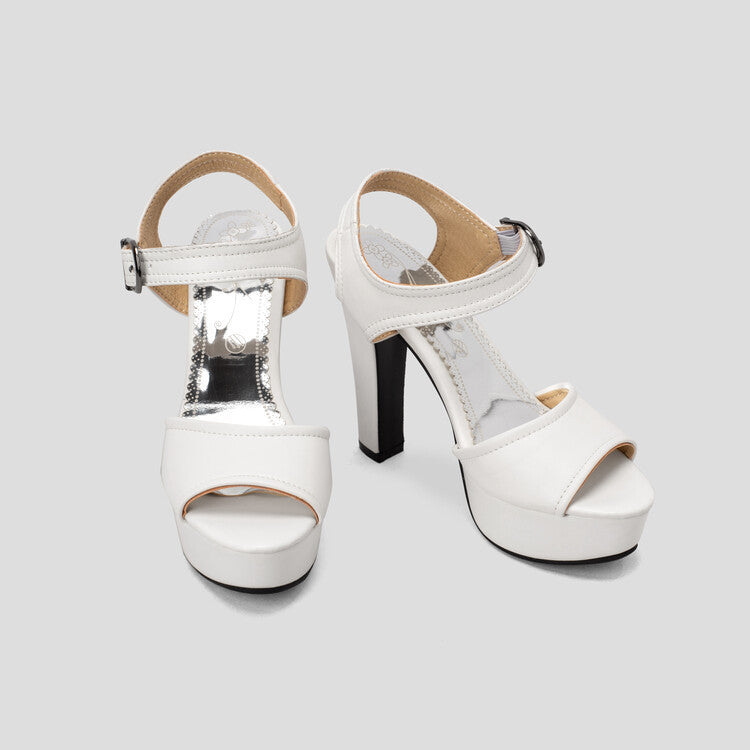 Sandali Ortopediche Aggraziate dal Look Moderno