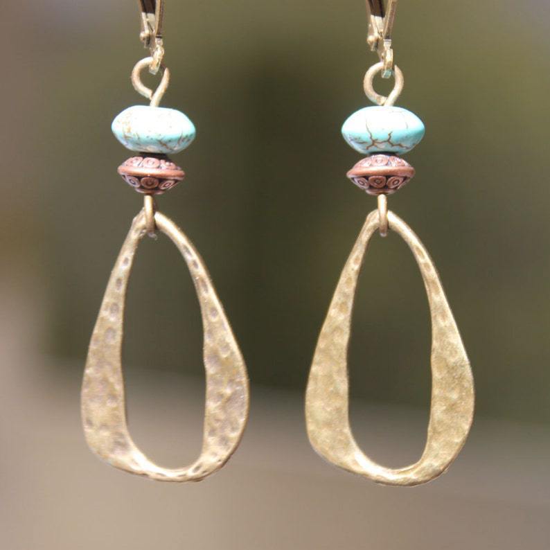 Orecchino stupendo per uso quotidiano