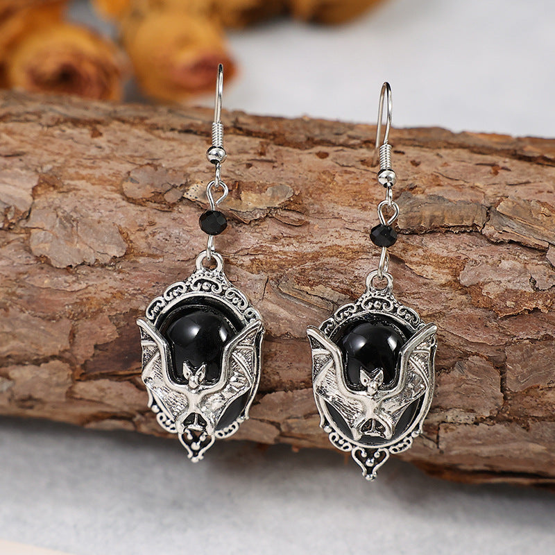 Orecchino artigianale delicato