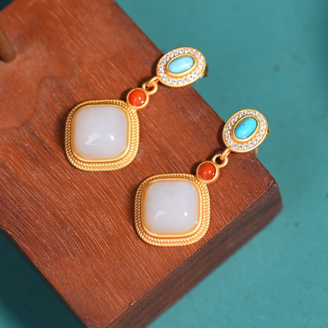 Argento Orecchino classico dal fascino senza tempo