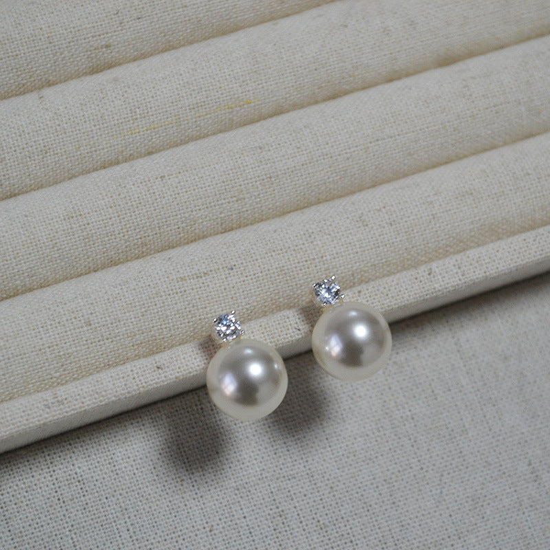 Argento Orecchino classico dal fascino senza tempo