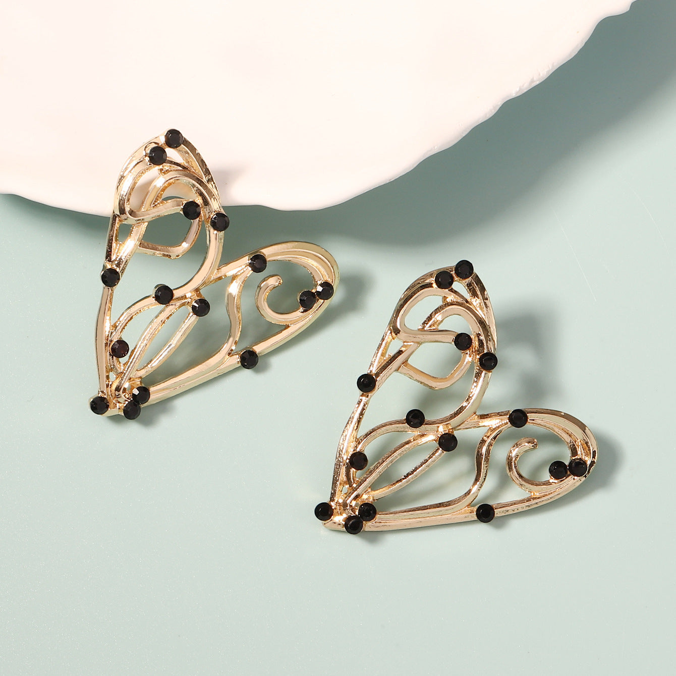 Orecchino classico dal fascino senza tempo