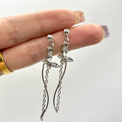 Orecchino classico dal fascino senza tempo