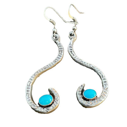 Orecchino classico dal fascino senza tempo