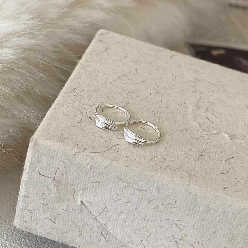 Orecchino artigianale delicato