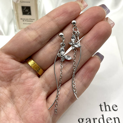 Orecchino classico dal fascino senza tempo