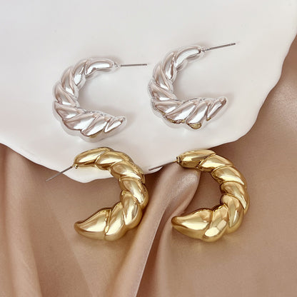 Orecchino romantico per momenti speciali