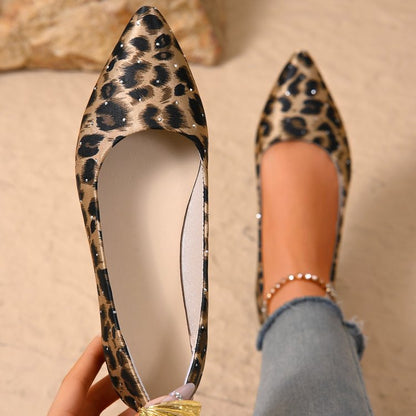 Scarpe Ortopediche Aggraziate dal Look Moderno