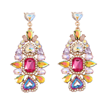 Orecchino affascinante per ogni occasione