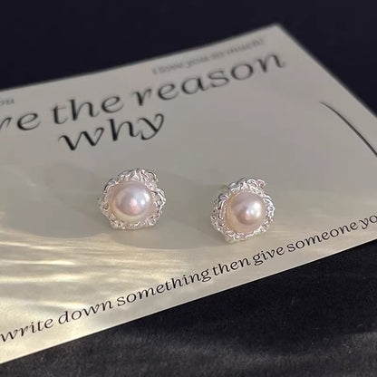 Perla Orecchino artigianale delicato