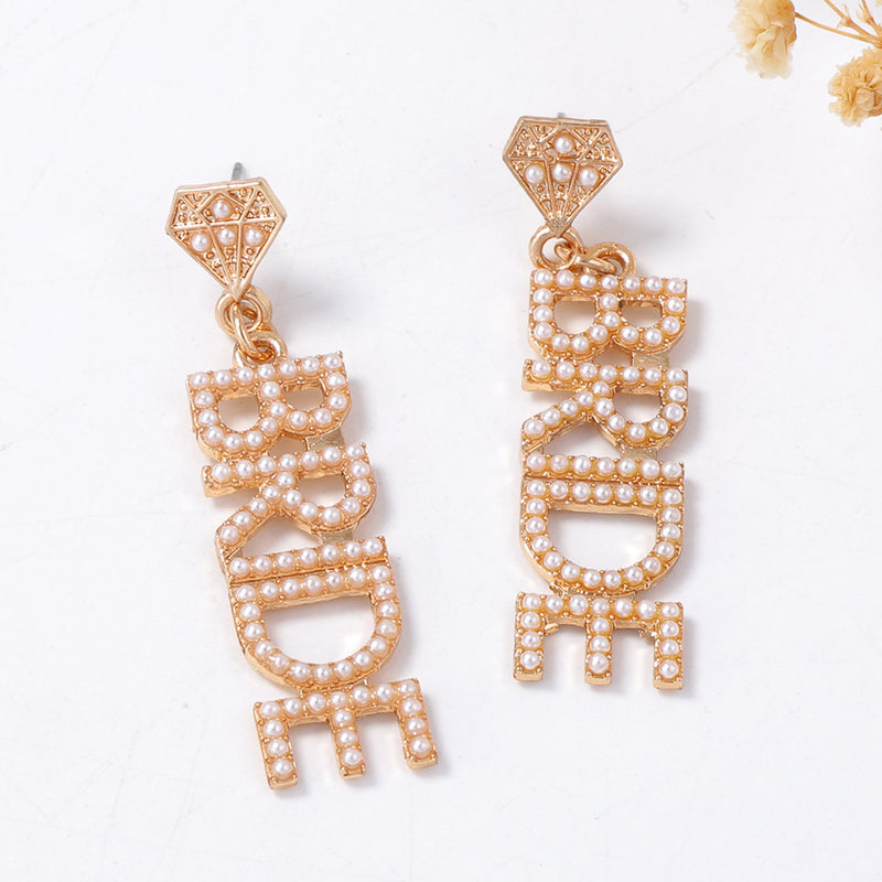 Orecchino elegante per ogni occasione