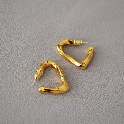 Oro Orecchino vintage fatto a mano