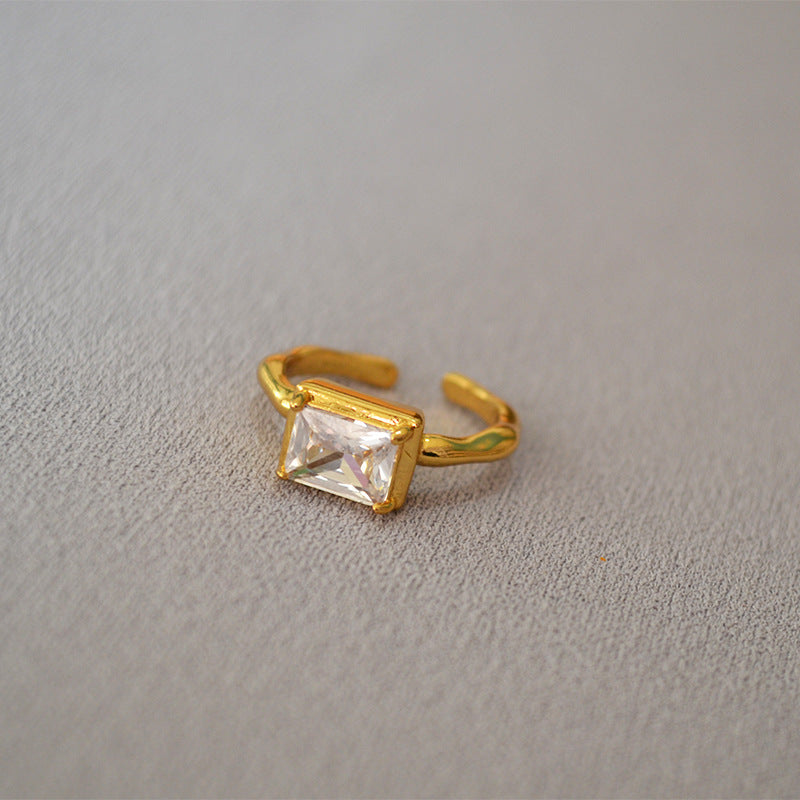 Oro Anello elegante per ogni occasione