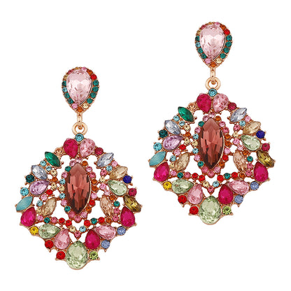 Orecchino affascinante per ogni occasione