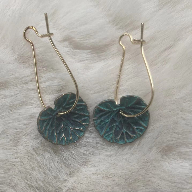 Orecchino classico dal fascino senza tempo