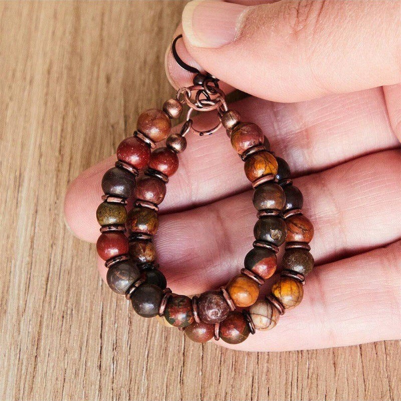 Orecchino artigianale delicato