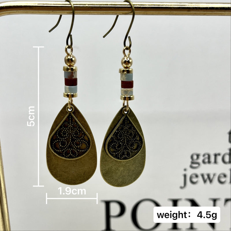 Orecchino vintage fatto a mano