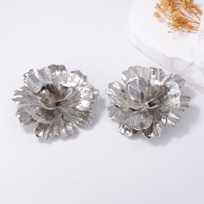 Gioiello artigianale delicato