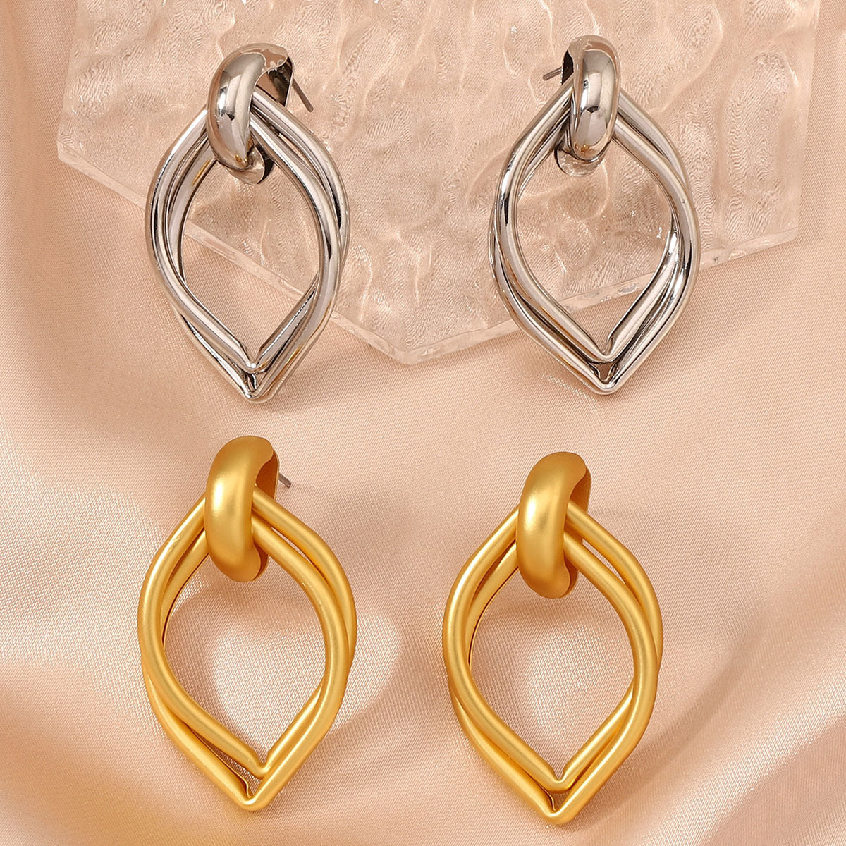 Orecchino elegante per ogni occasione