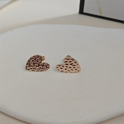 Orecchino stupendo per uso quotidiano