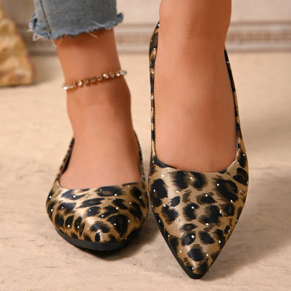 Scarpe Ortopediche Aggraziate dal Look Moderno