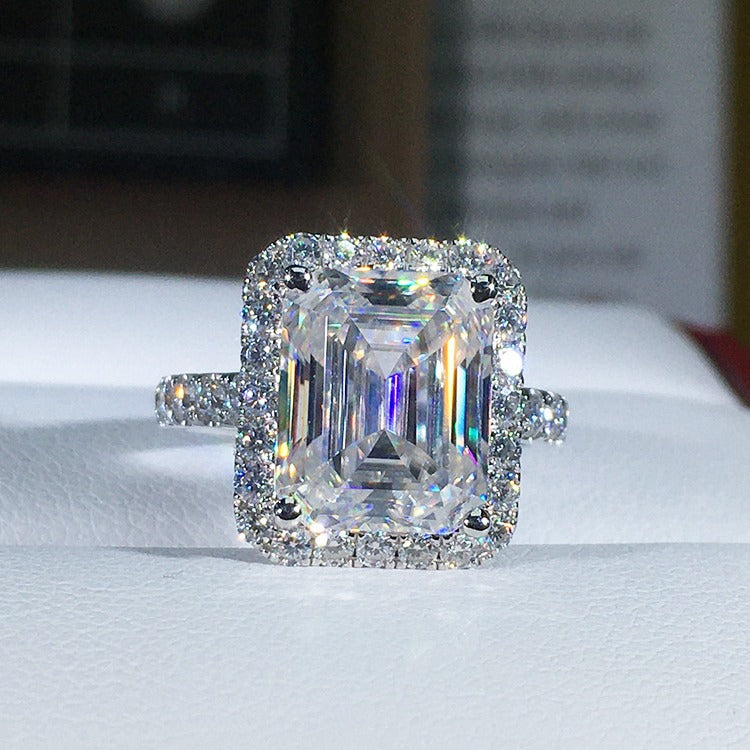 Anello stupendo per uso quotidiano