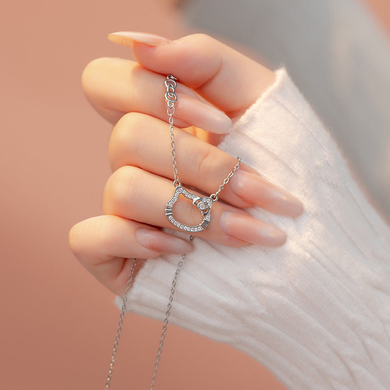 Gioiello bellissimo con stile unico