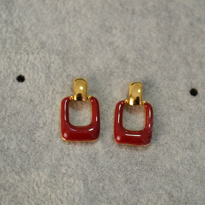 Oro Orecchino bellissimo con stile unico