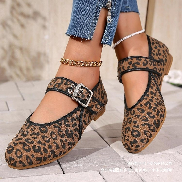 Scarpe Ortopediche Eleganti per Ogni Passo